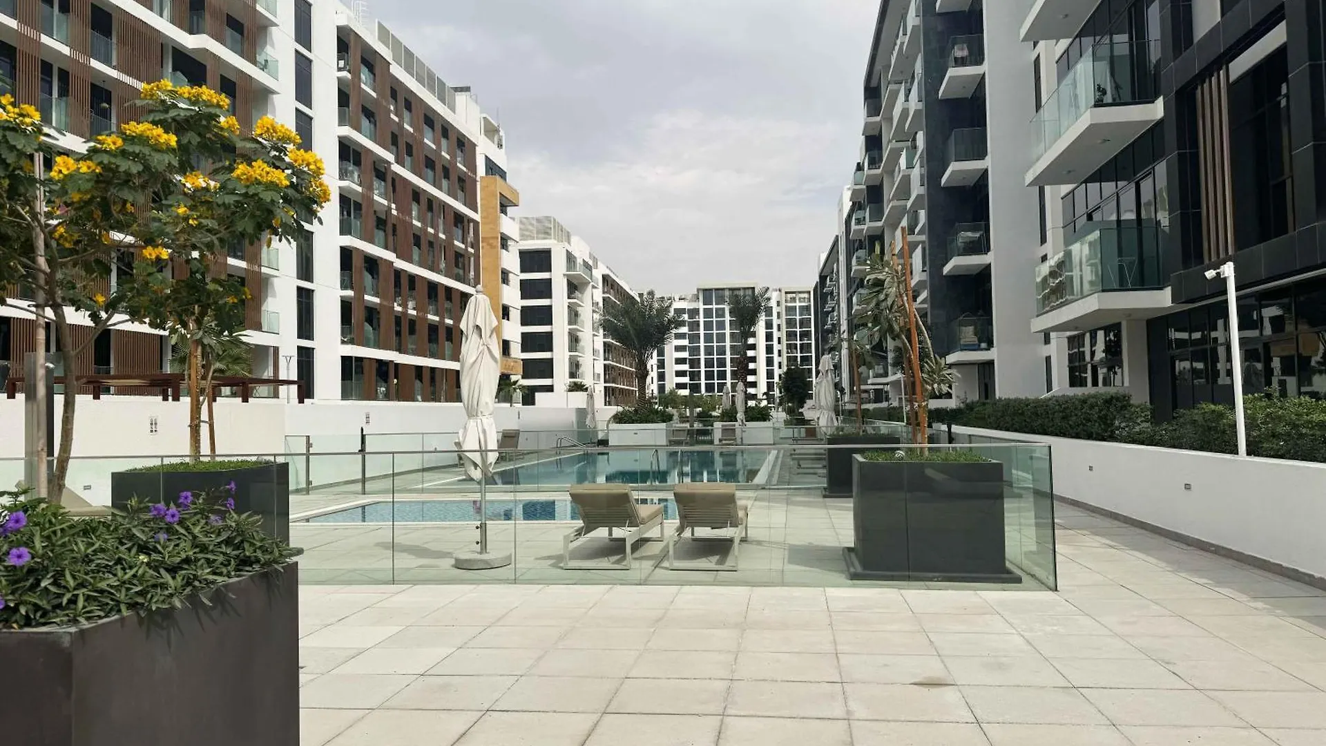 Perfect 1-Bedroom For Your Next Staycation, Sleeps 4 دبي